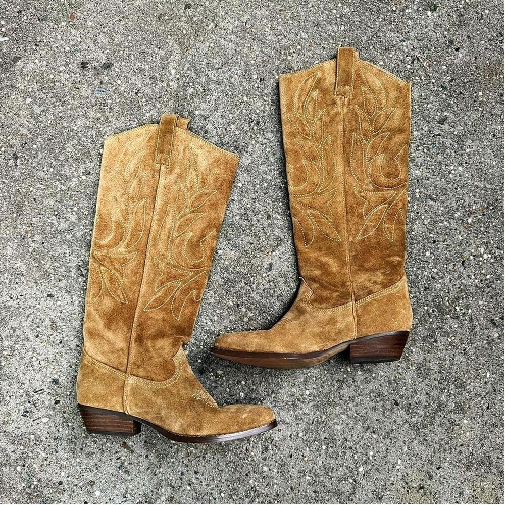 Guess Ginnifer Cowboy Boot Women's Size 7.5 Suede Tan Brown Western Cowgirl